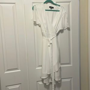 LULU’S RISE TO THE OCCASION MIDI WRAP DRESS WHITE WOMENS SIZE XL, FLUTTER SLEEVE